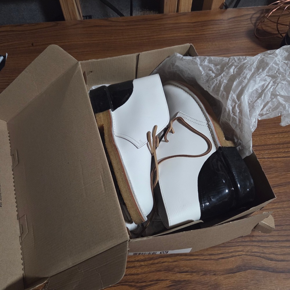 Clarks Originals Desert Boot White Black Leather Crepe Sole 26159092 Womens 7.5